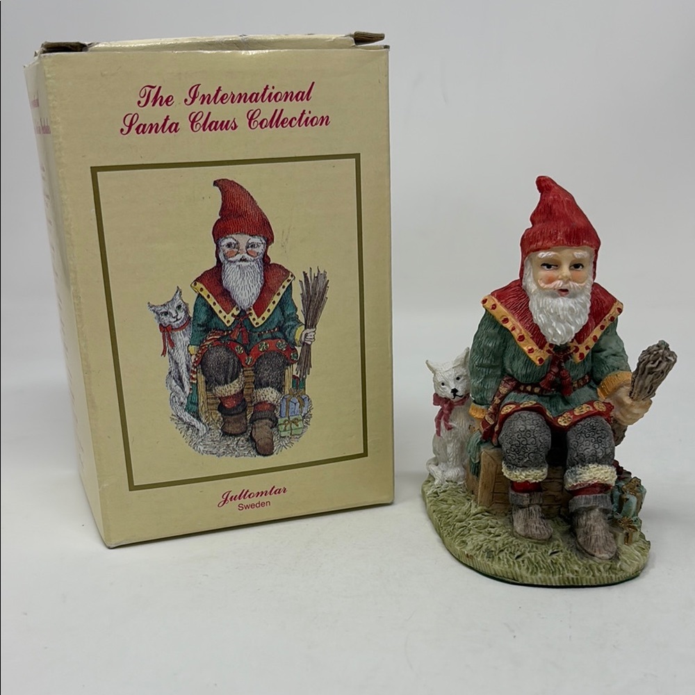 THE INTERNATIONAL SANTA CLAUS COLLECTION Vintage 1993 Jultomtar Swedish Santa